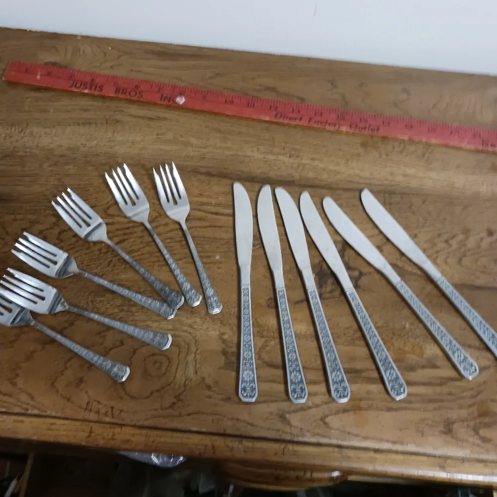 Interpur Flatware Forks And  Knives Fleur Handle Cutlery Dozen 12